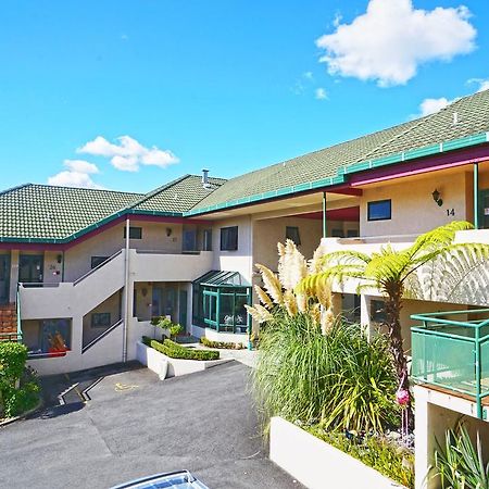 Ashwood Manor Motor Lodge Гамильтон Экстерьер фото