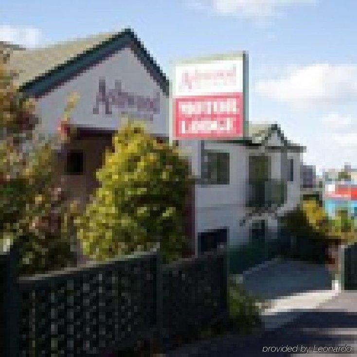 Ashwood Manor Motor Lodge Гамильтон Экстерьер фото