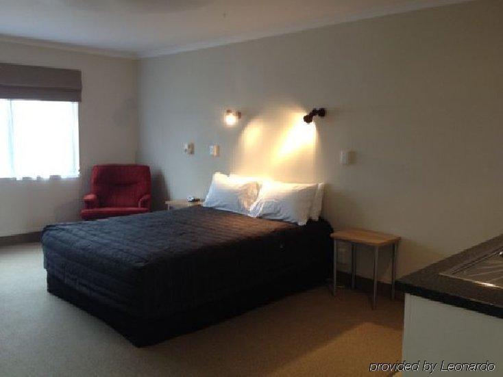 Ashwood Manor Motor Lodge Гамильтон Экстерьер фото